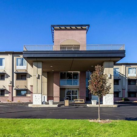 Quality Inn Milwaukee- Brookfield Ngoại thất bức ảnh