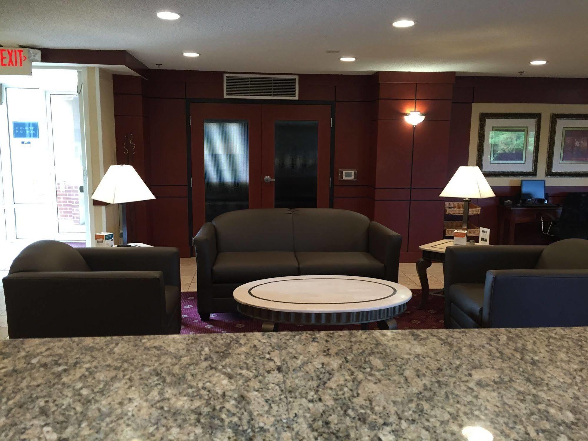 Quality Inn Milwaukee- Brookfield Ngoại thất bức ảnh